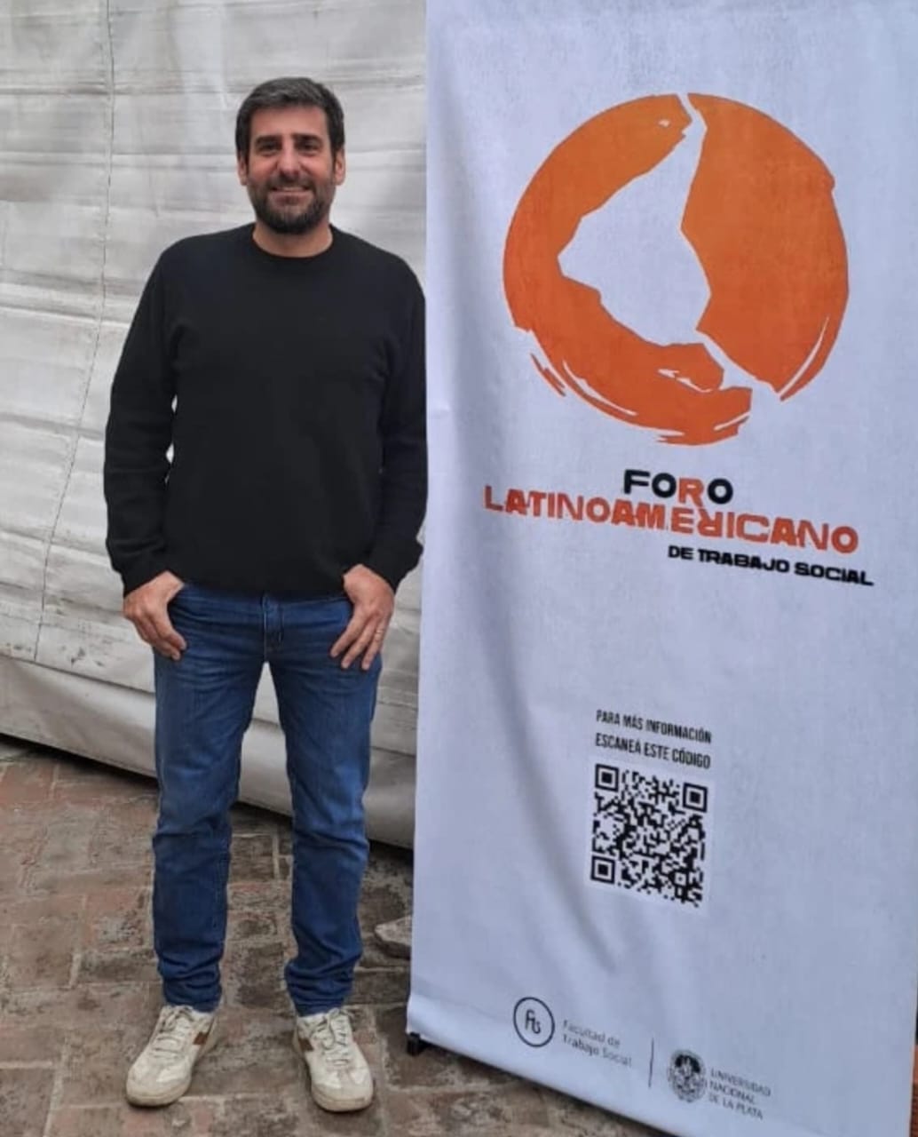 Raúl Salas en el Foro Latinoamericano de Trabajo Social, UNLP